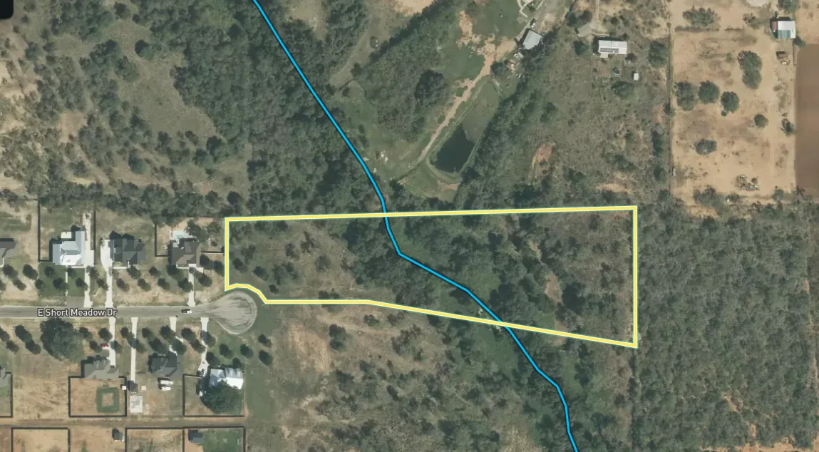 Rivers shown on a Texas land parcel map